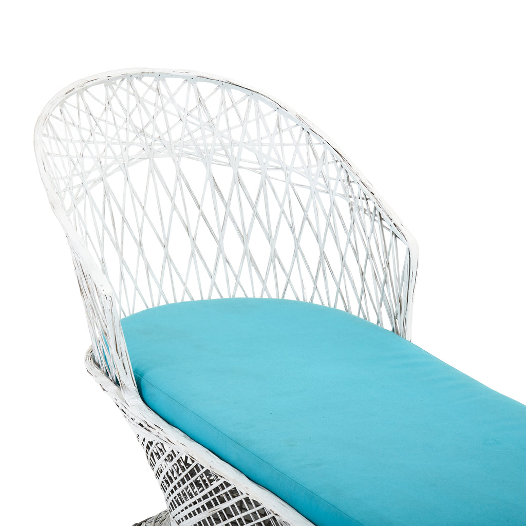 Spun Fiberglass Outdoor Chaise