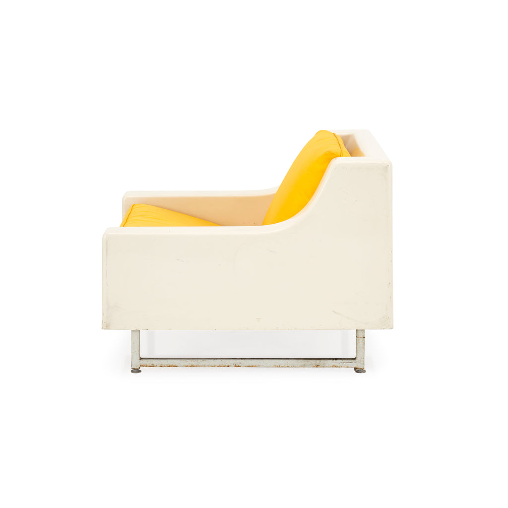 White & Yellow Fiberglass Modern Lounge Chair