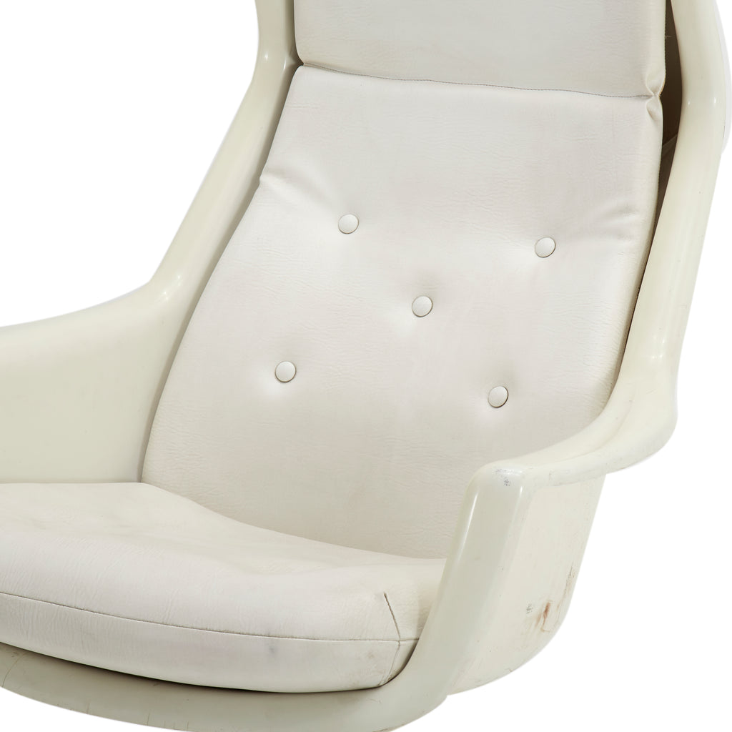 The Captains Chair