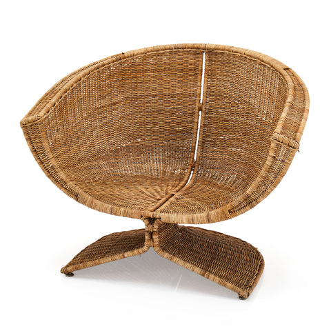 Wicker Miller Fong Wide Outdoor Lotus Lounge Chair