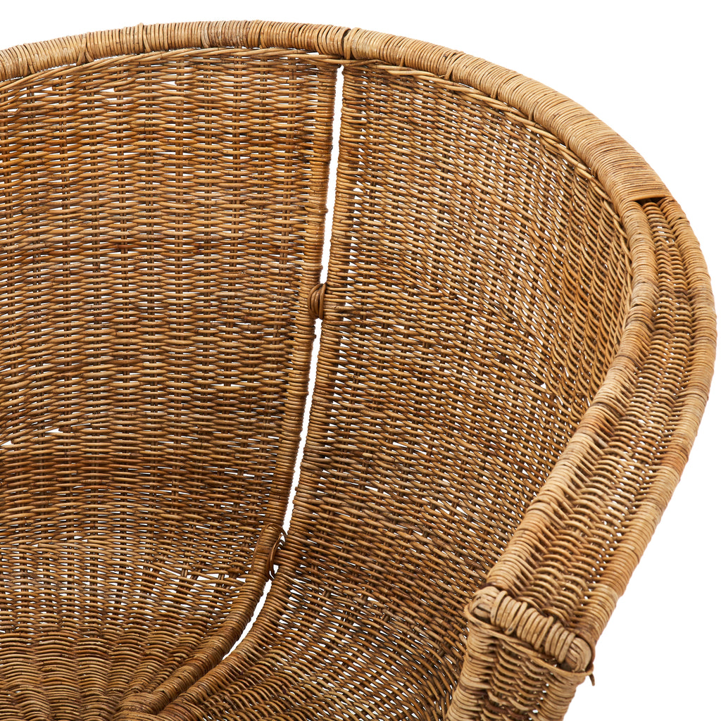 Wicker Miller Fong Wide Outdoor Lotus Lounge Chair