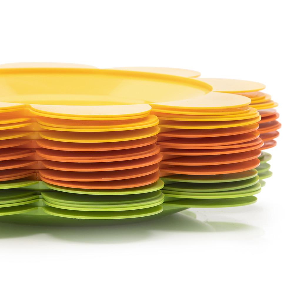 Green - Yellow - Orange Plastic Flower Plates