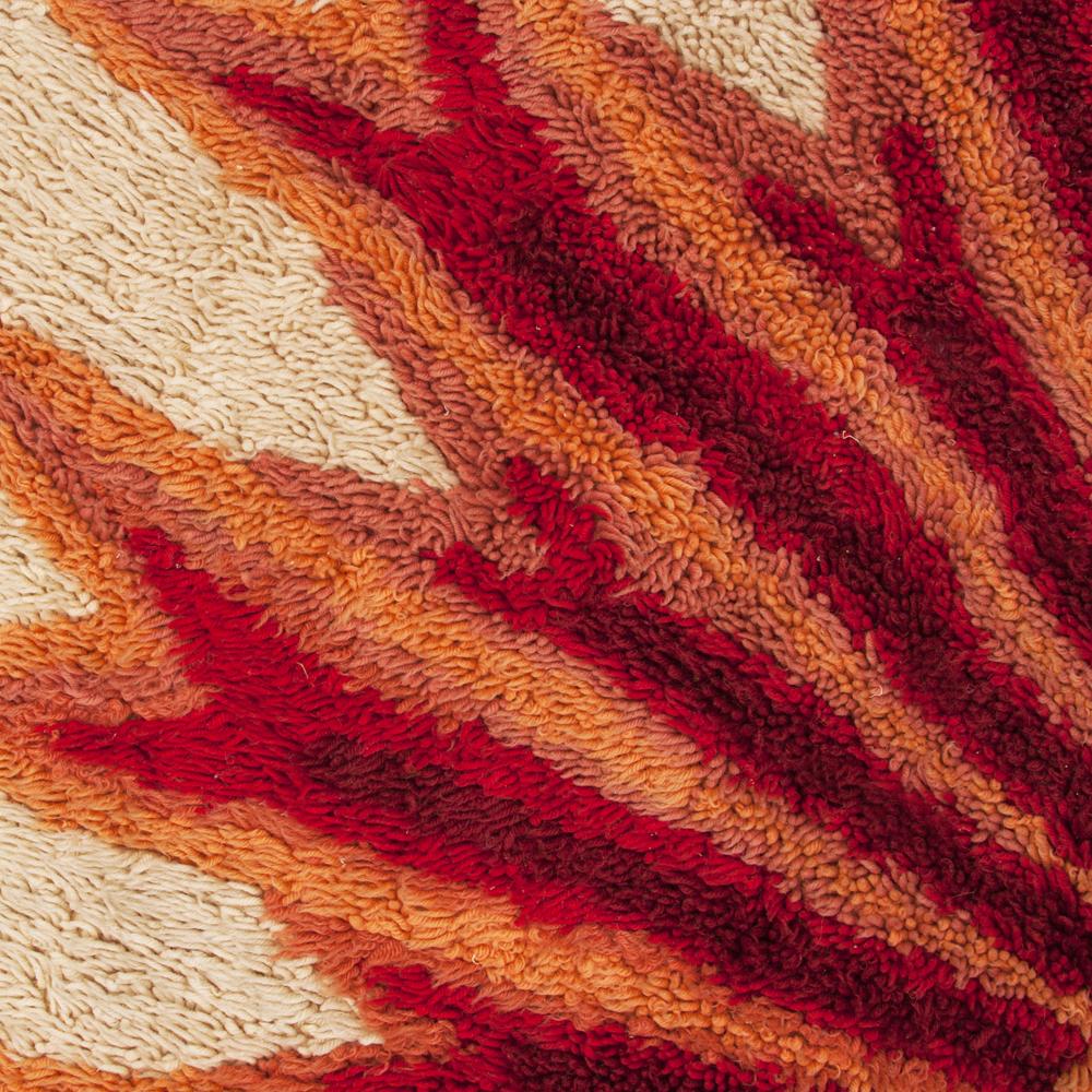 Red and Cream Sunburst  Rug
