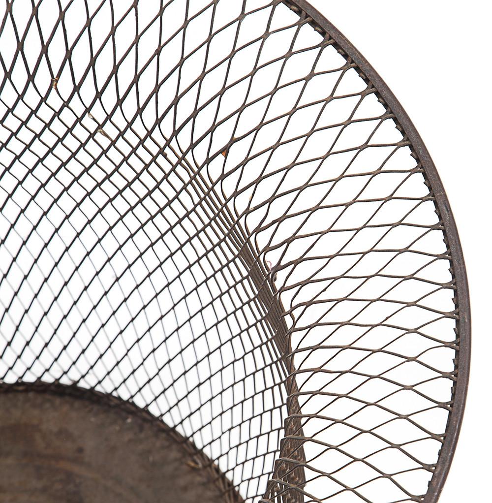 Tulip Shaped Metal Trashcan
