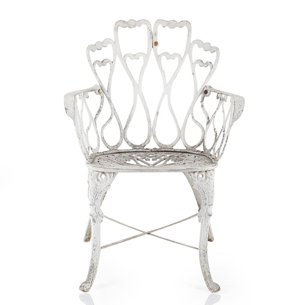 White Cast Iron Hearts Outdoor Chair