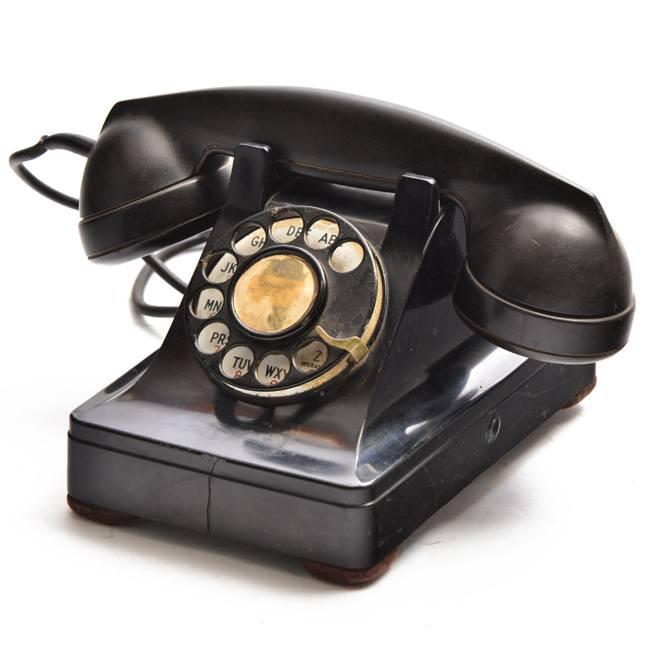 Black Vintage Rotary Phone