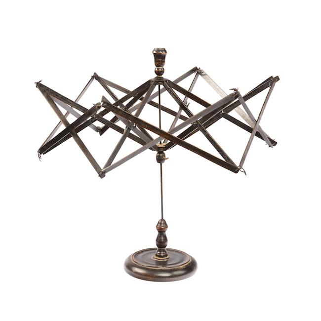 Wood Dark Wool Winder (A+D)
