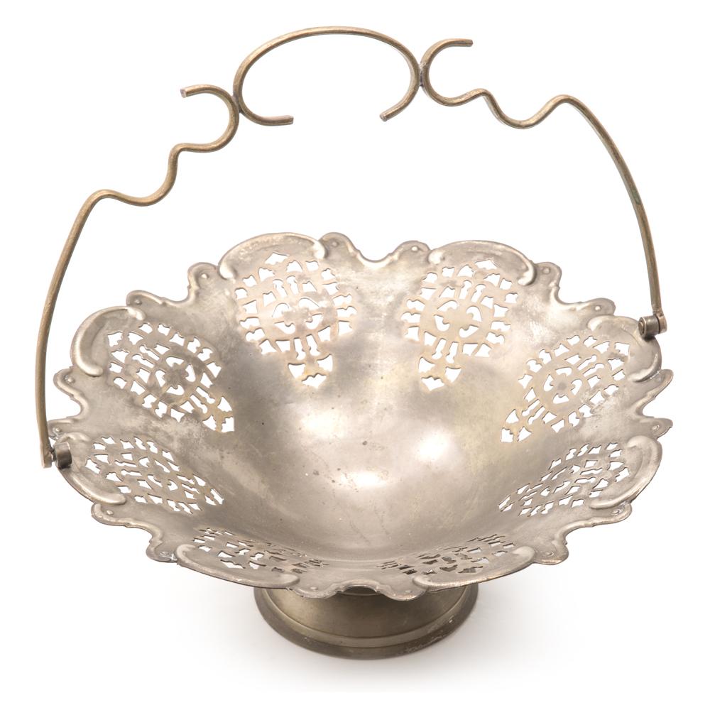 Silver Metal Basket (A+D)