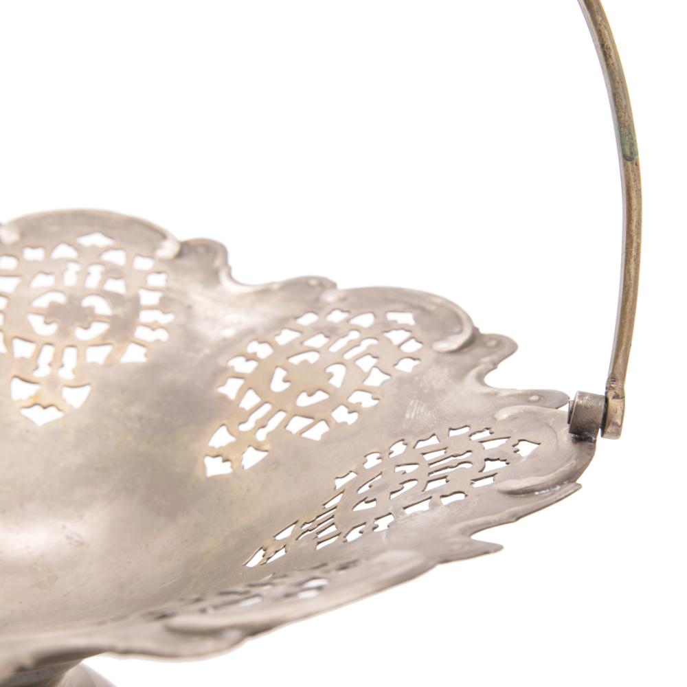Silver Metal Basket (A+D)