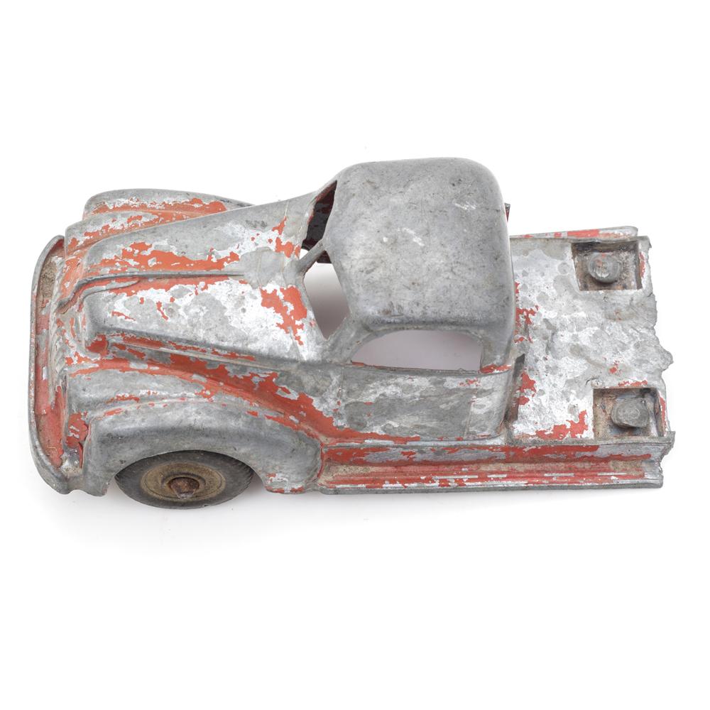 Grey Rustic Toy Pickup (A+D)