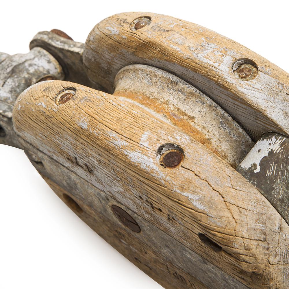 Wood Light Rustic Pulley (A+D)