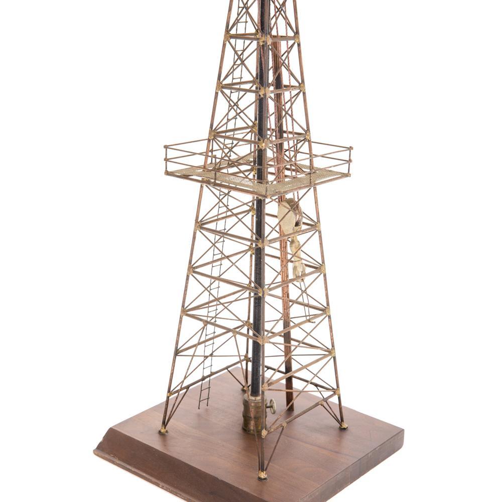 Oil Derrik Table Lamp