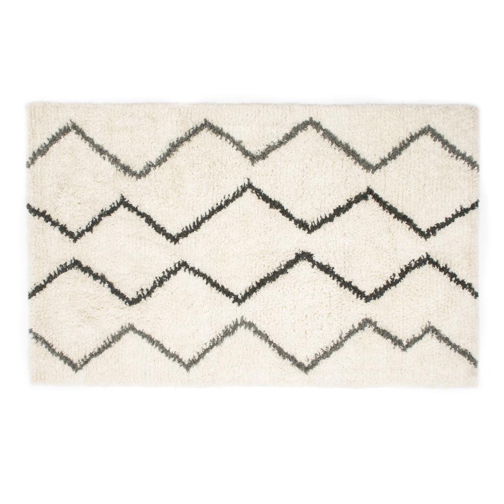White & Black Zig Zag Contemporary Rug