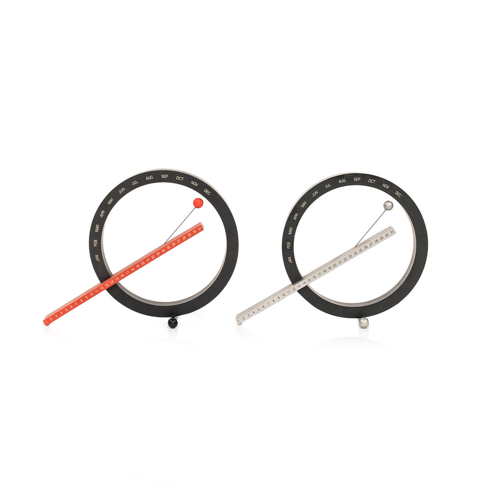 Black & Orange Abstract Circle Minimalist Desktop Calendar