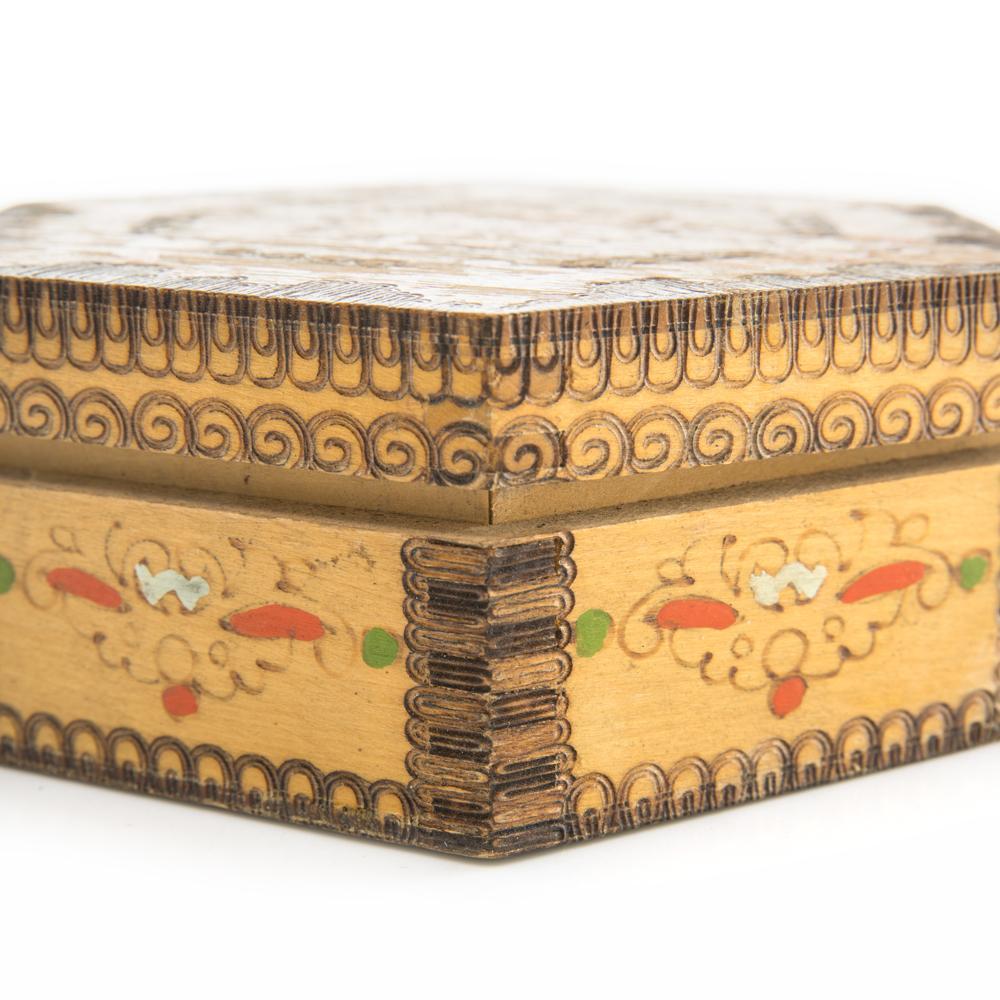 Wood Light Hexagon Box (A+D)