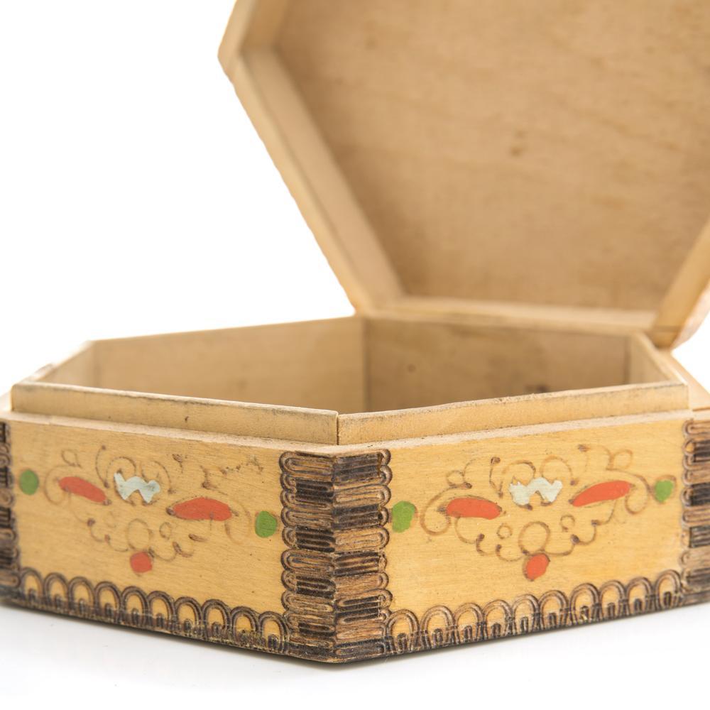 Wood Light Hexagon Box (A+D)