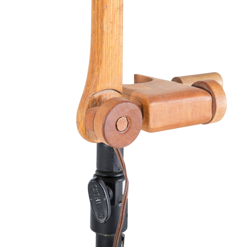 Wooden Hinged Clasp Lamp
