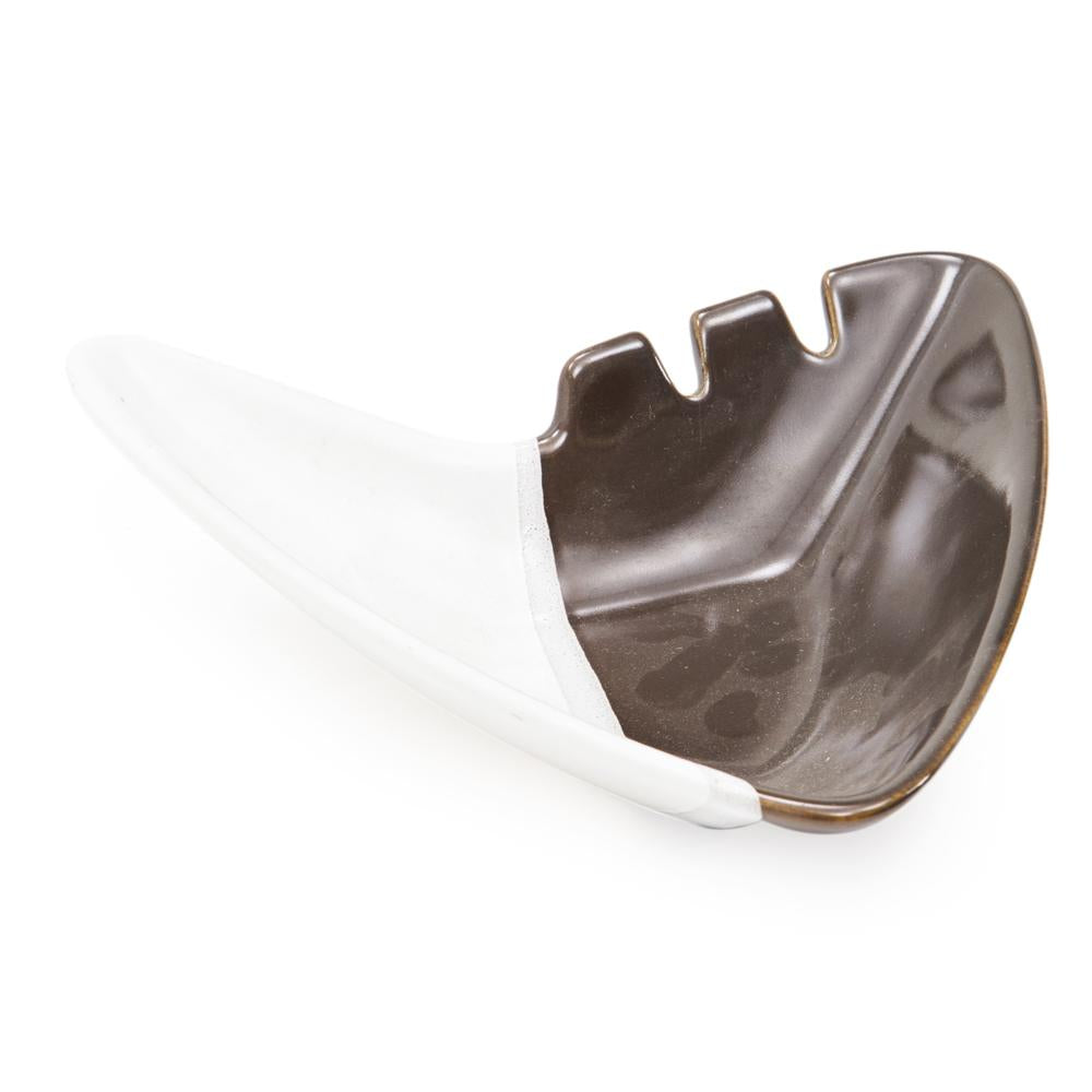 White & Brown Modern Ashtray