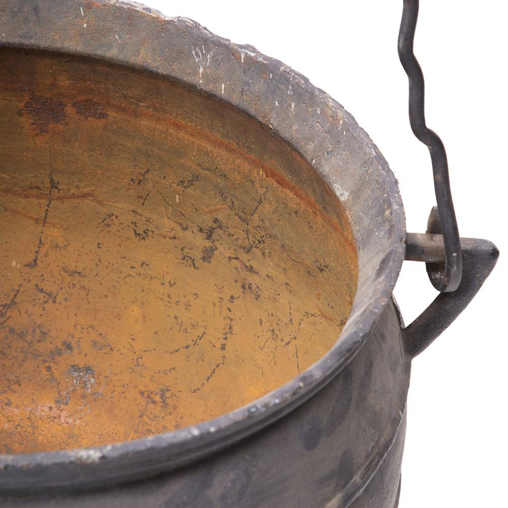 Round Black Iron Cauldron
