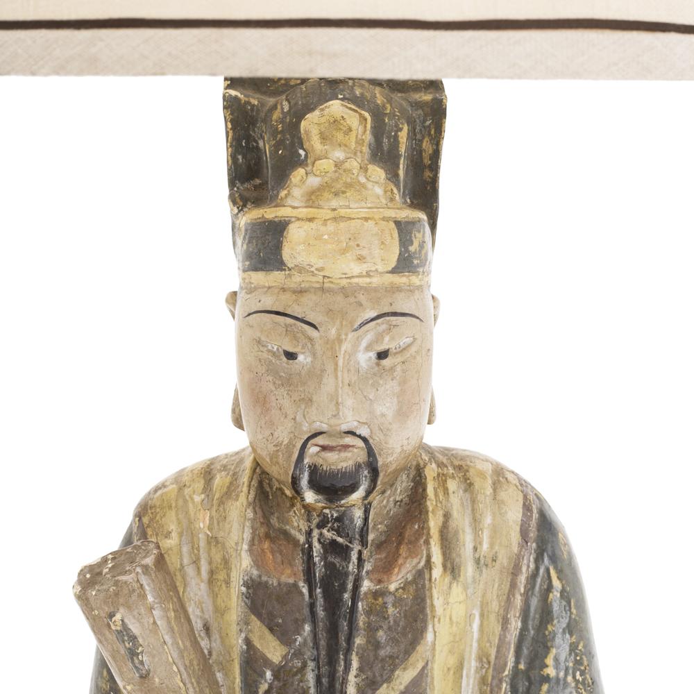 Weathered Wood Emperor Figure Table Lamp