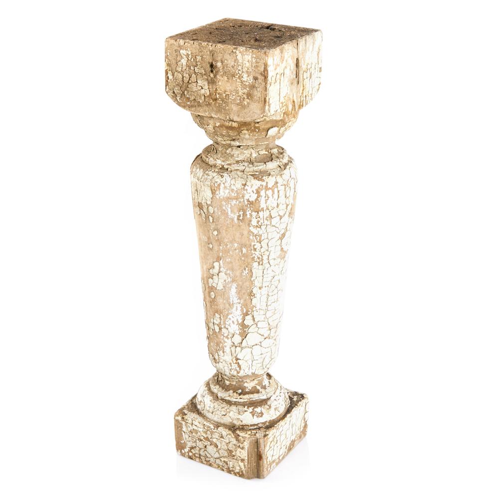 White Aged Wooden Column (A+D)