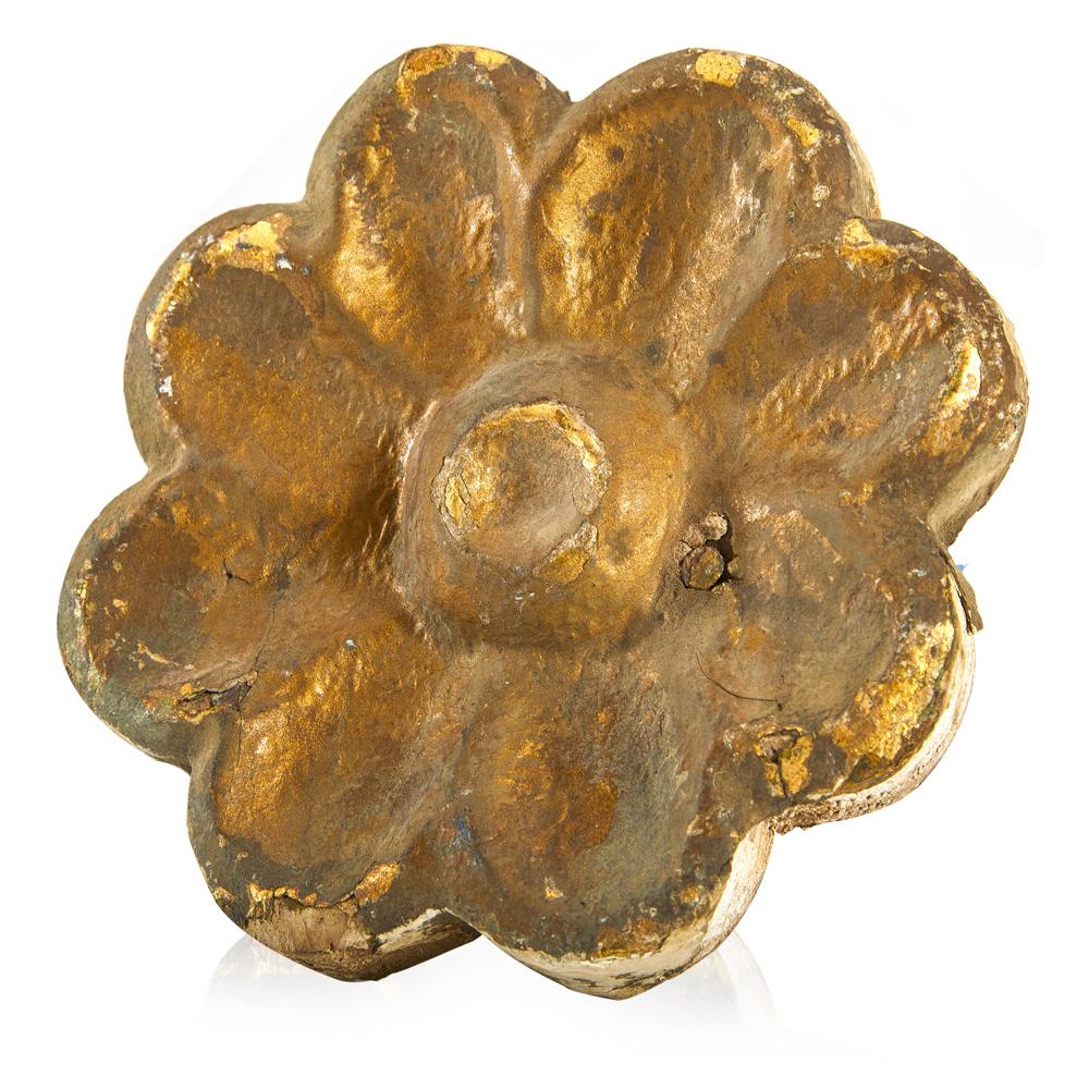 Gold Wooden Flower (A+D)