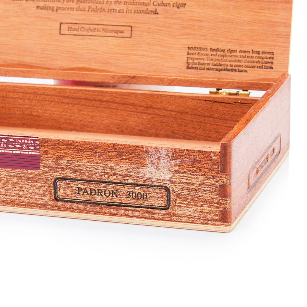 Wood 'Padron' 3000 Cigar Box (A+D)