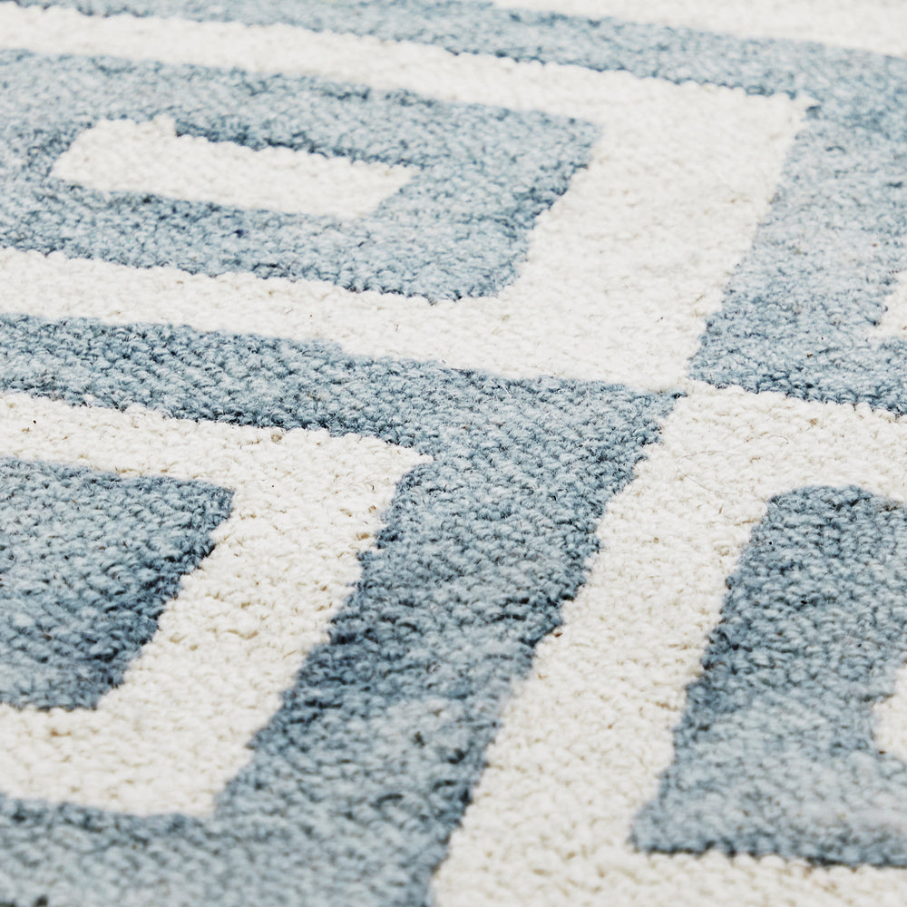 Pale Blue Diamonds Contemporary Rug
