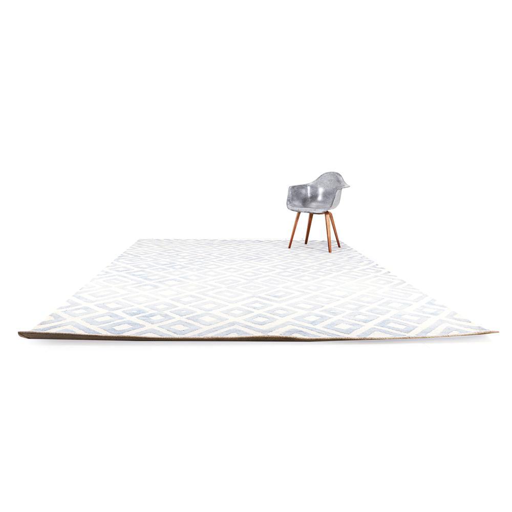 Pale Blue Diamonds Contemporary Rug