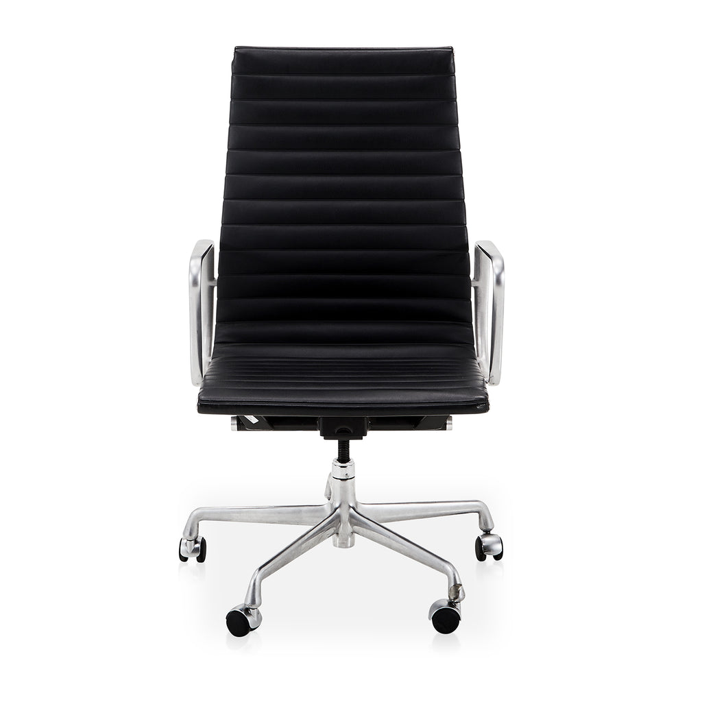 Black & Aluminum Group Executive Chair
