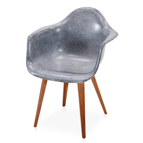 Arm Shell Chair with Wood Legs