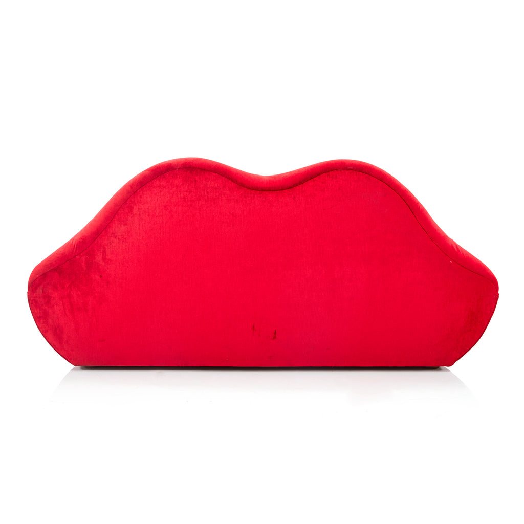 Red Velvet Lips Loveseat