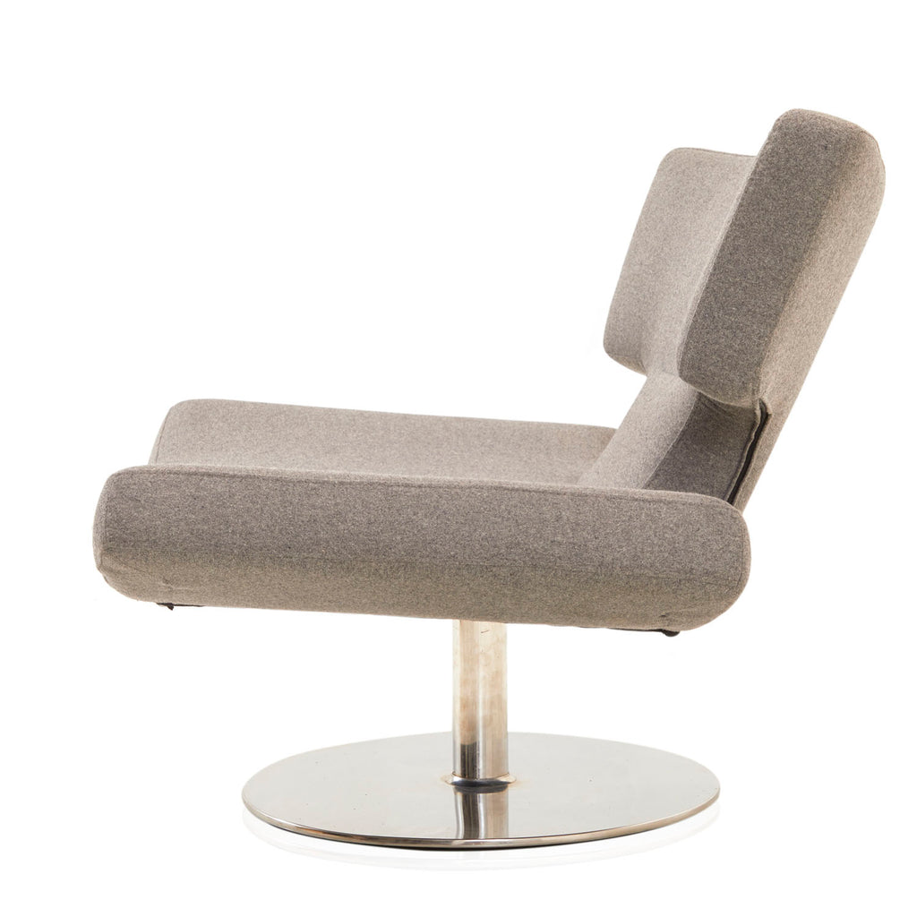 Petit Wingback Lounge