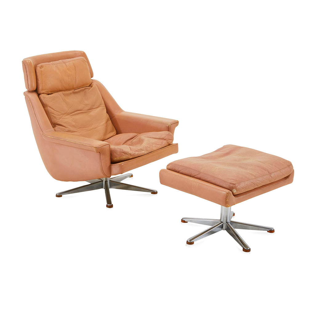 Tan Putty Leather Lounge Chair w/ Ottoman