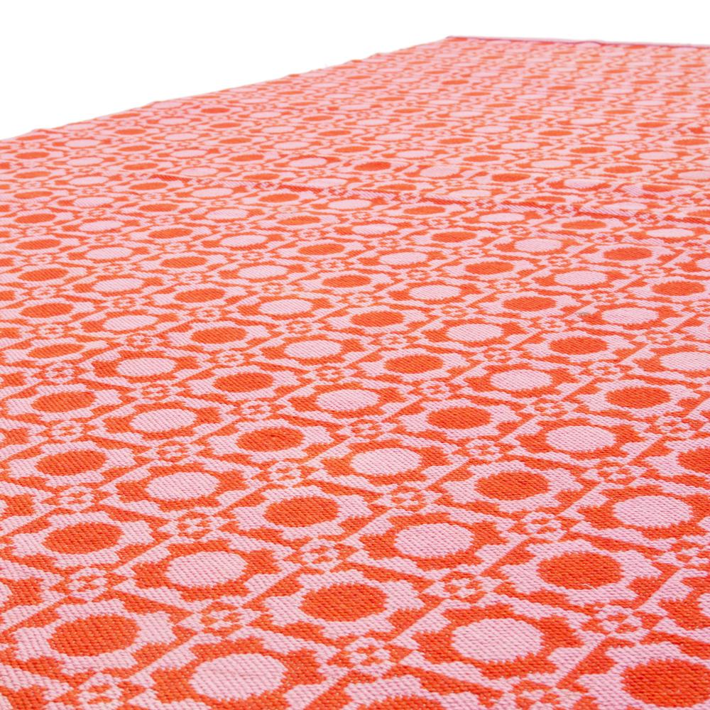 Red And Pink Circle Pattern Rug