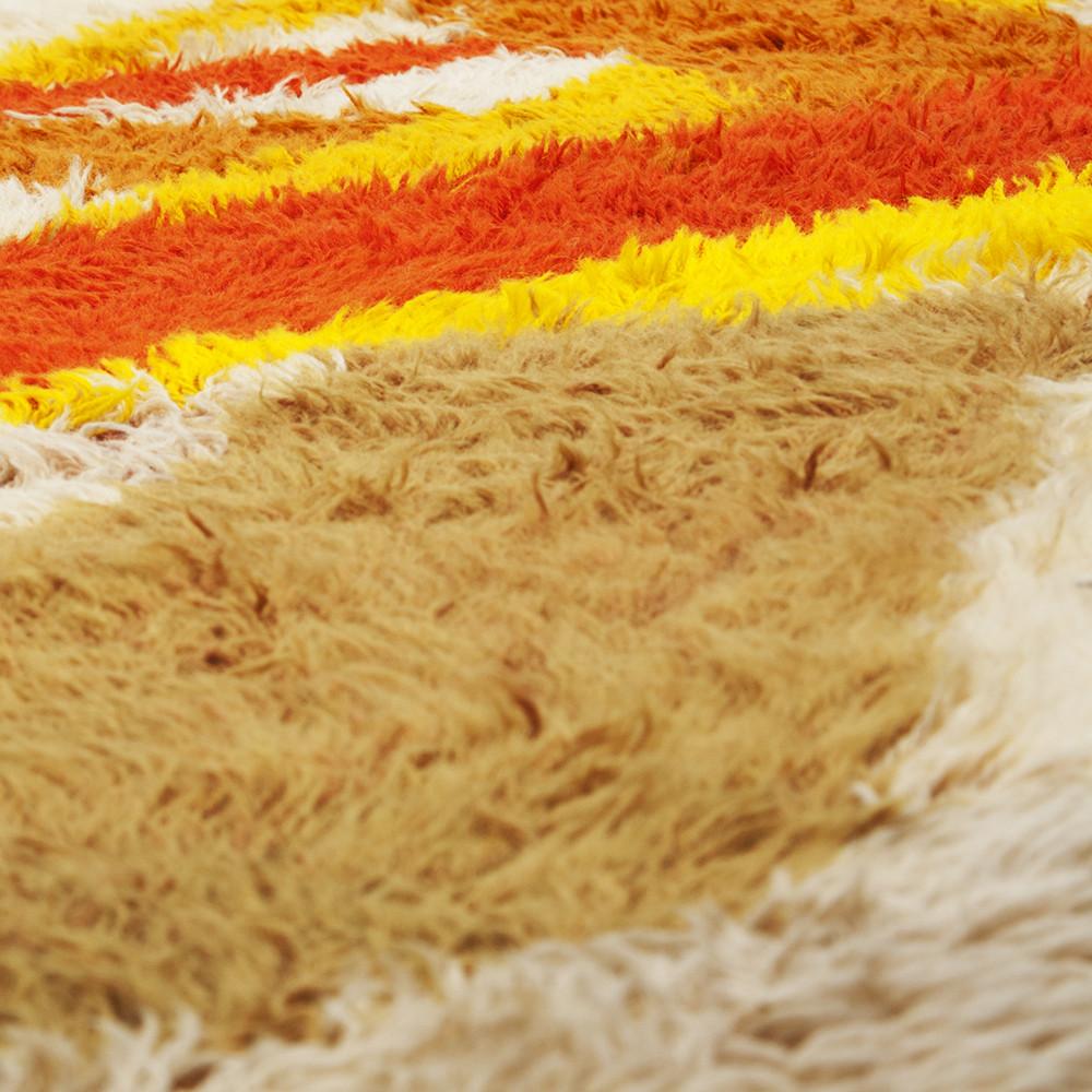 Small Orange Yellow Crisscross Abstract Shag Rug