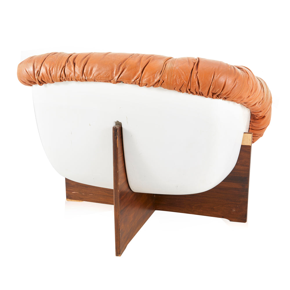 Brown Cracked Leather Scoop Lounge Chair