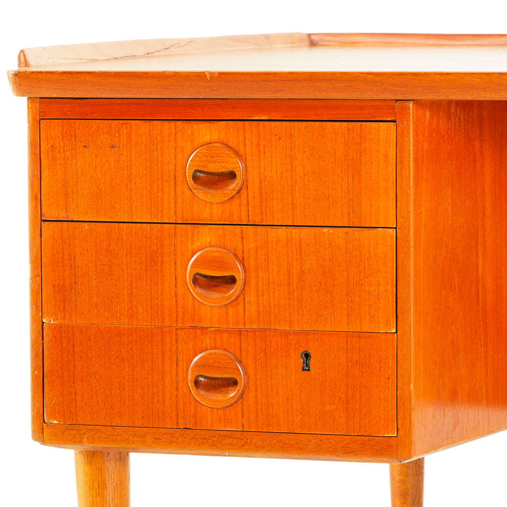 Wood L-shape Desk