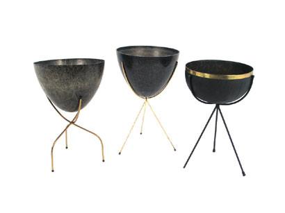 Black Bullet Planter