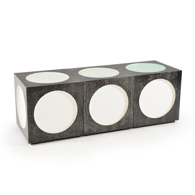 White Circle Black Box Pedestal