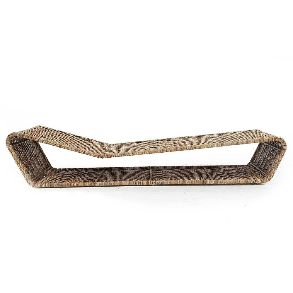 Simple Wicker Chaise