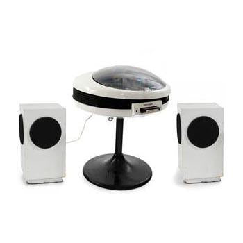 Black + White Vintage Weltron 2005 Stereo System - 3 pcs