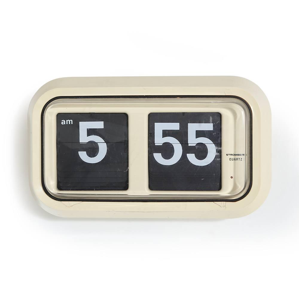 Cream Flip Clock
