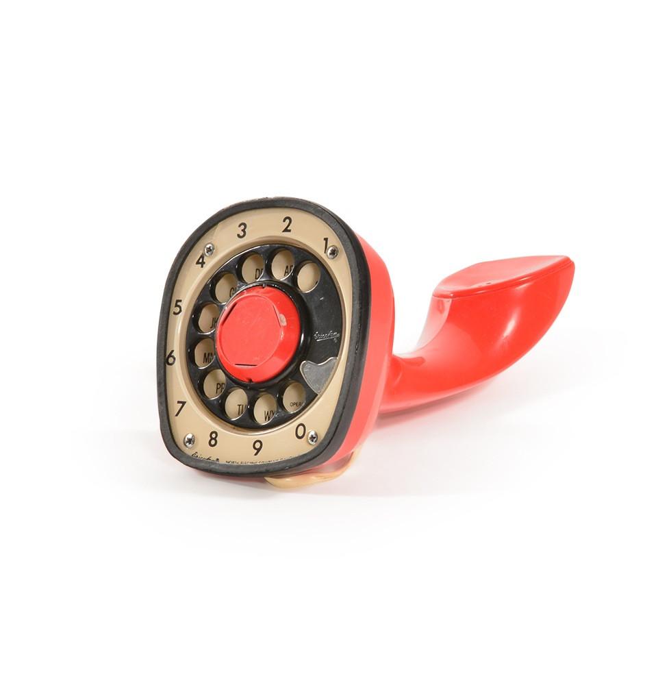 Red Standing Erica Phone
