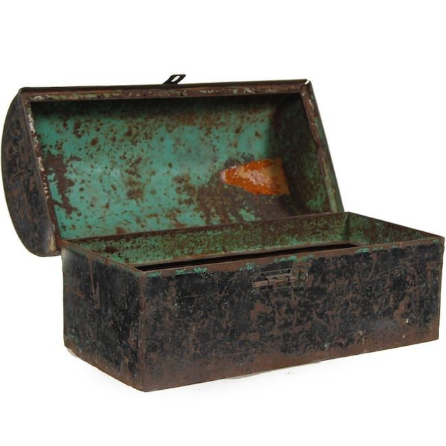 Metal Rustic Toolbox