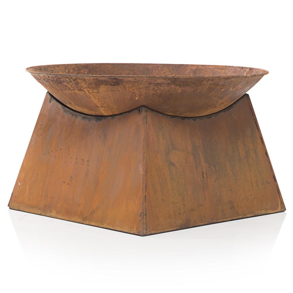 Rusted Metal Bowl Fire Pit
